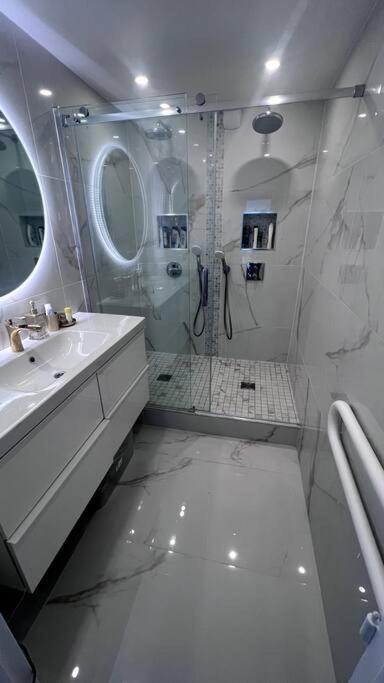 Nice Apartment With Amazing View Of Paris + Parking المظهر الخارجي الصورة